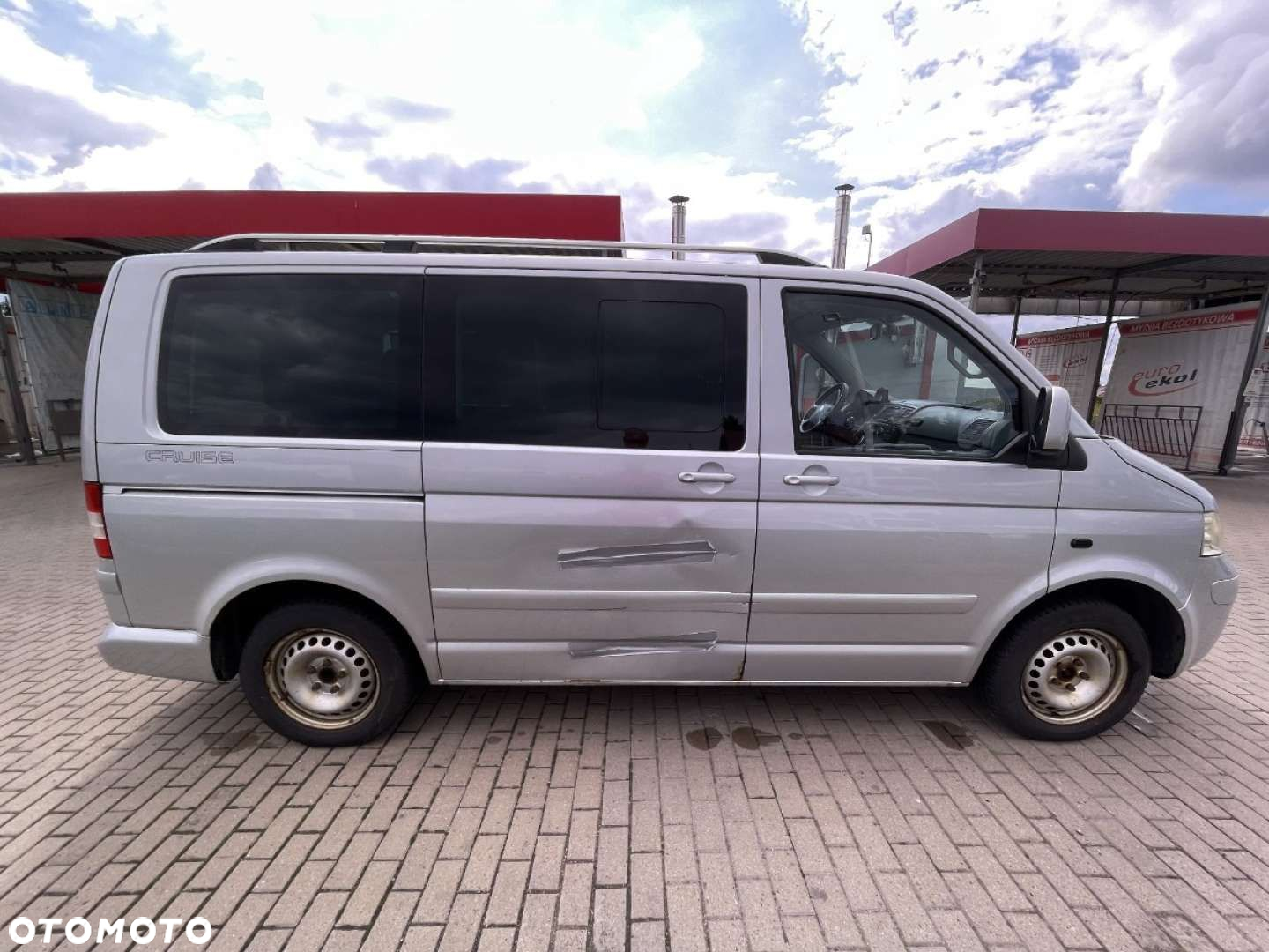 Volkswagen Multivan - 8