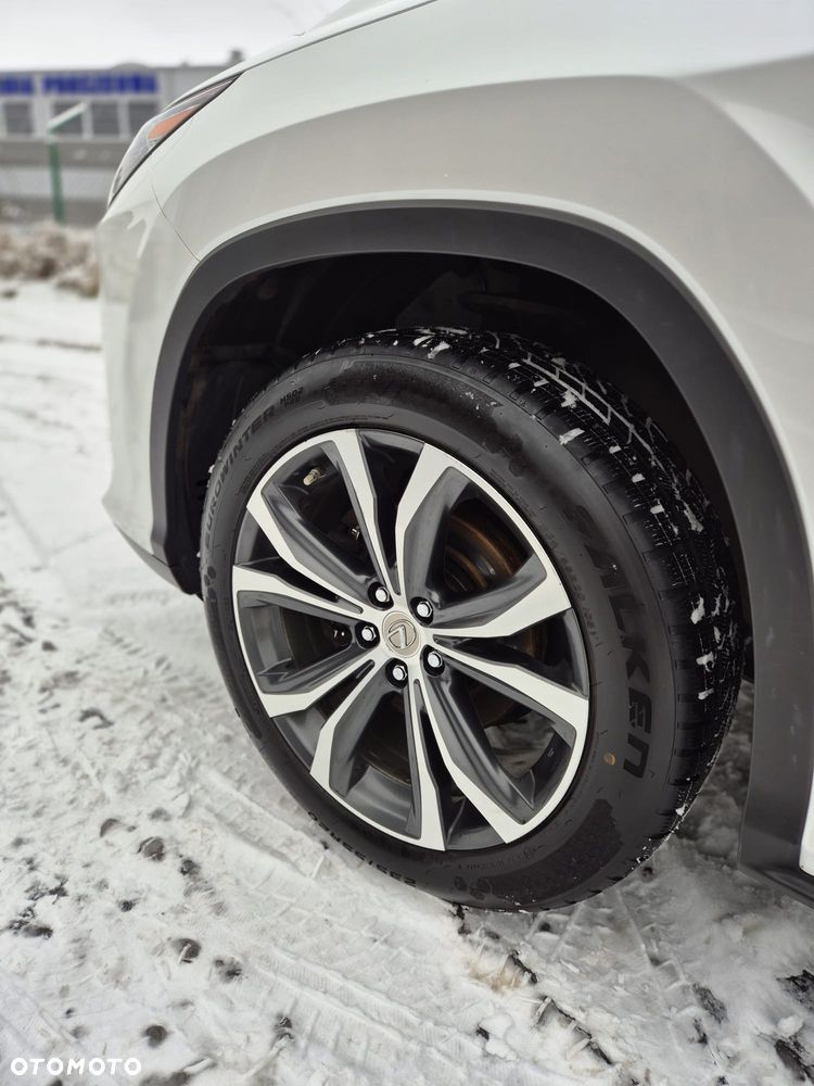 Lexus RX - 5