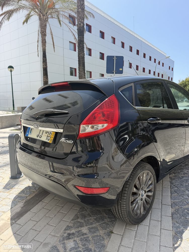 Ford Fiesta - 3