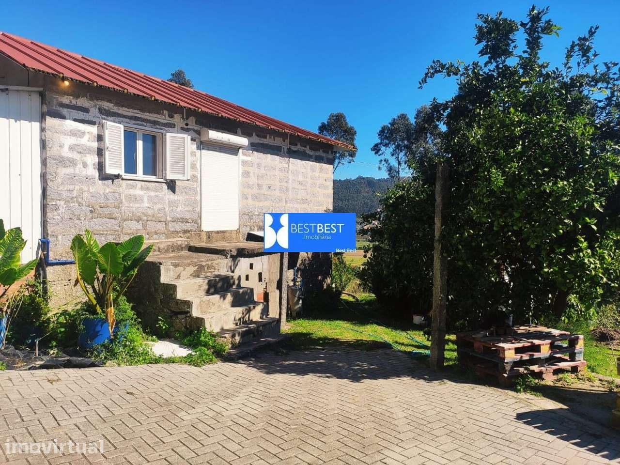 MORADIA INDEPENDENTE,REABILITAÇÃO, TERRENO 2.900M2, TELHADO,15MIN.FA - Grande imagem: 2/30