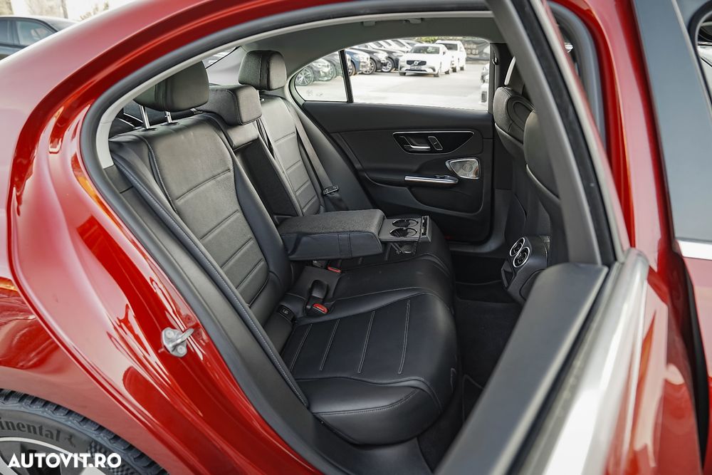 Mercedes-Benz C 220 d 9G-TRONIC - 17