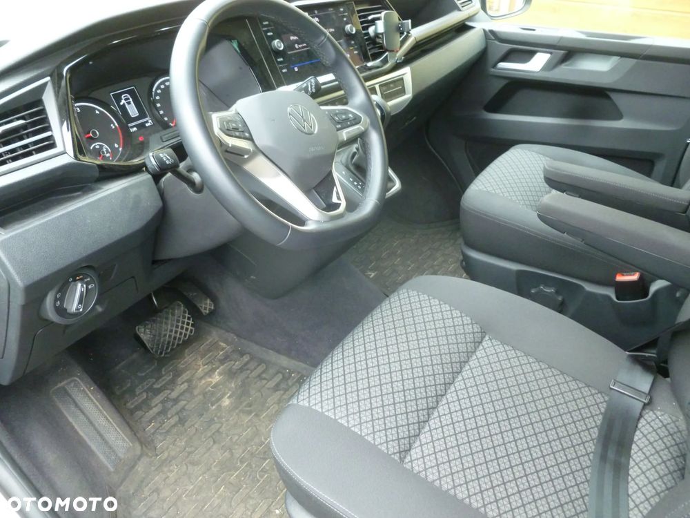 Volkswagen Multivan - 9