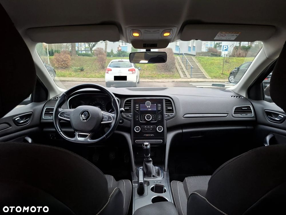 Renault Megane 1.6 SCe Limited - 11