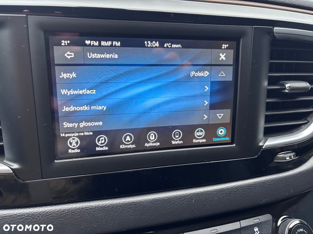 Chrysler Pacifica - 28