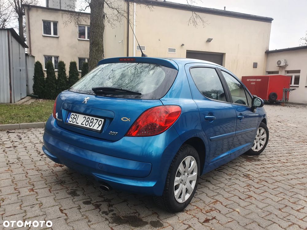 Peugeot 207 HDi FAP 90 (Blue Lion) Tendance - 9