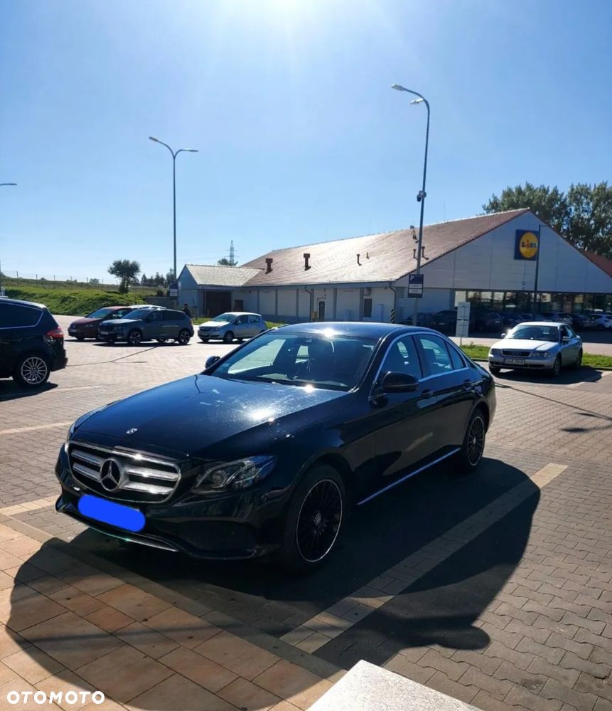 Mercedes-Benz Klasa E 200 9G-TRONIC - 9