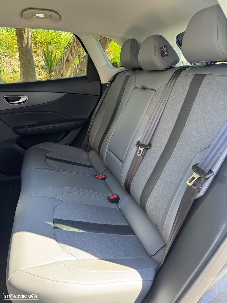 MG MGS5 EV 64 kWh Luxury - 3