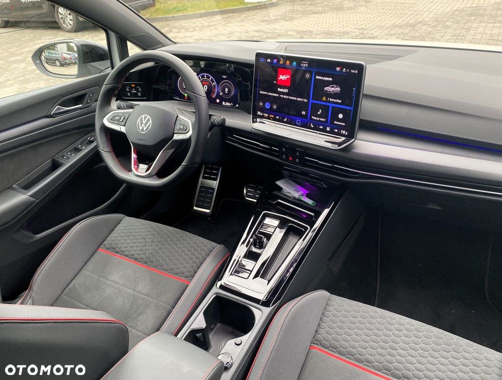Volkswagen Golf VIII 2.0 TSI GTI Clubsport DSG - 11