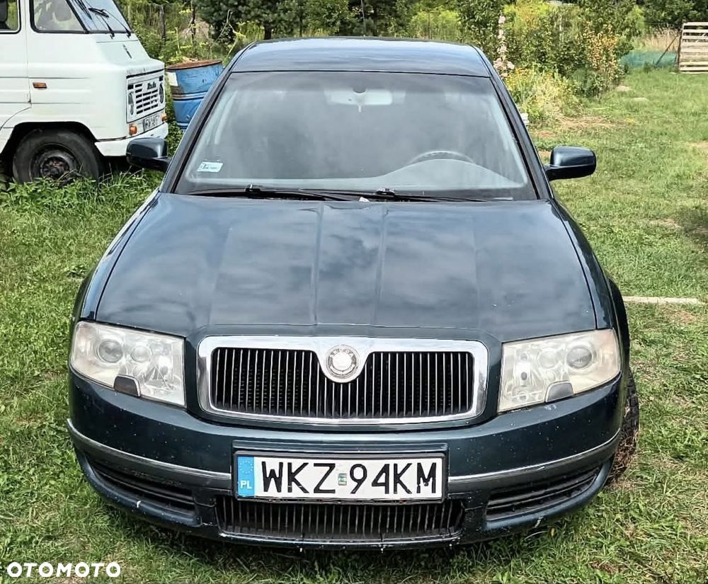 Skoda Superb - 1