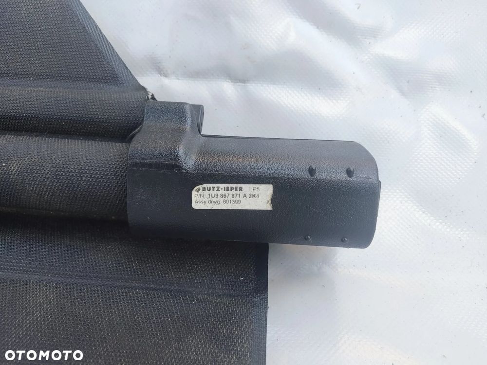 ROLETA BAGAŻNIKA OCTAVIA KOMBI 2002r  1U9867871A2K4 - 4