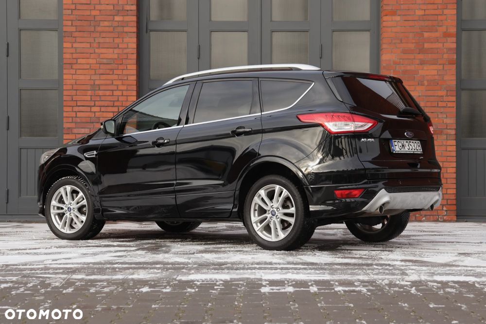 Ford Kuga 2.0 TDCi 4x2 Titanium - 16