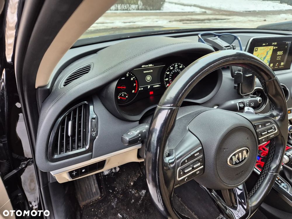 Kia Stinger 2.0 T-GDI GT Line - 34