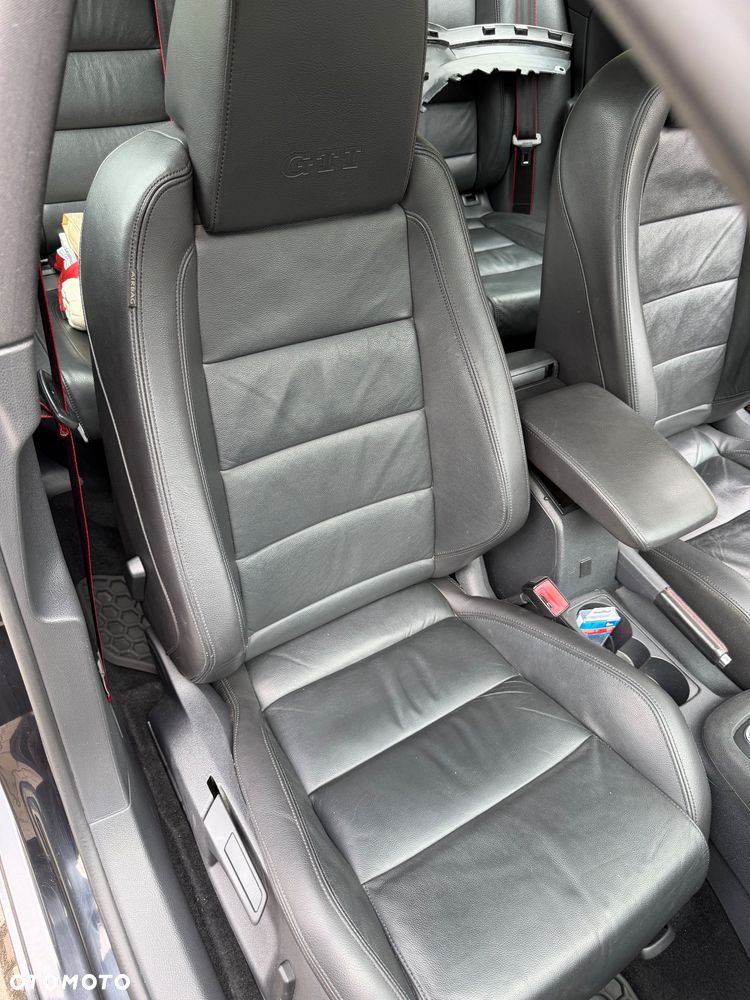 Volkswagen Golf 2.0 GTI DSG - 25