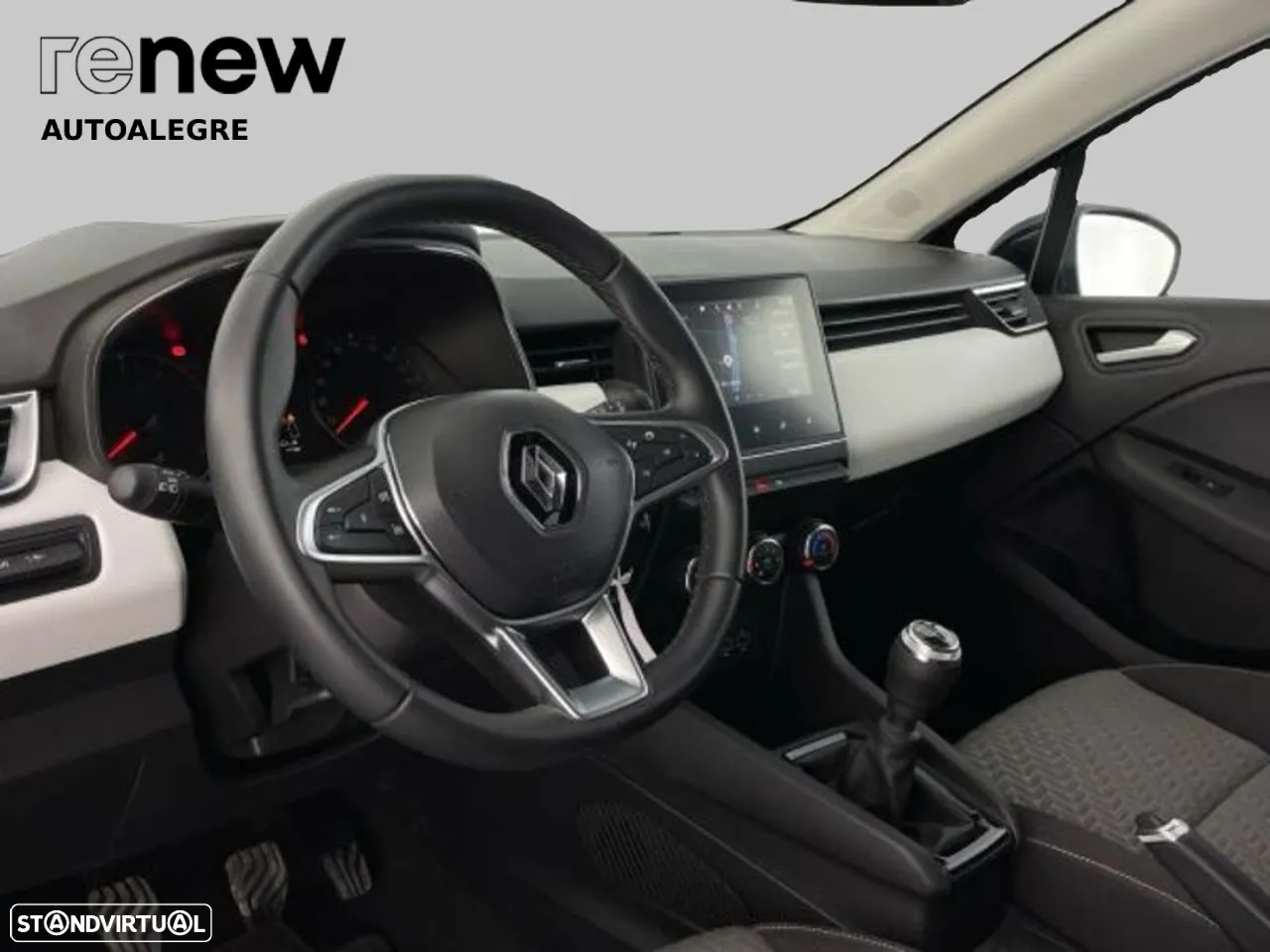 Renault Clio 1.0 TCe Evolution - 9