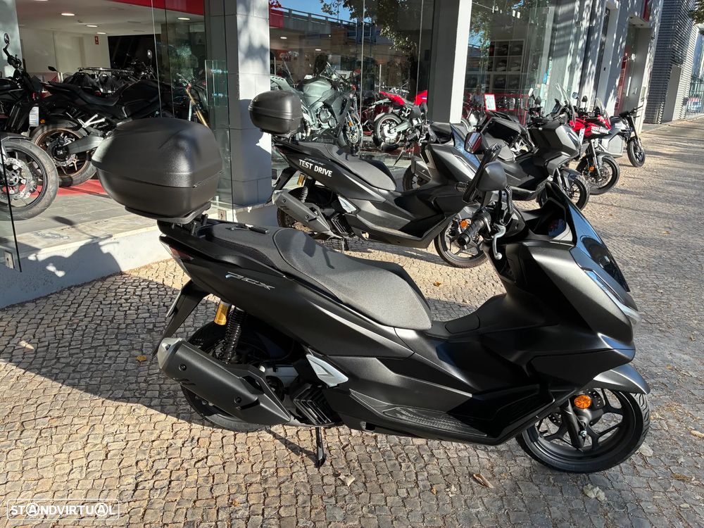 Honda PCX125 DX - 1