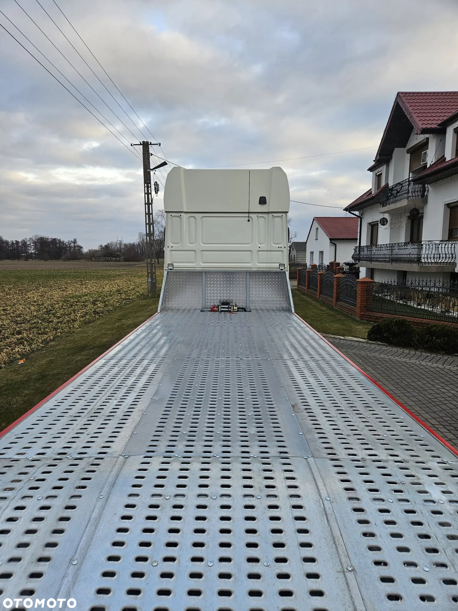 DAF XF / 6x2 / NOWA LAWETA 2025 R / NAJAZDY / WCIĄGARKA / POMOC DROGOWA / EURO 6 - 5