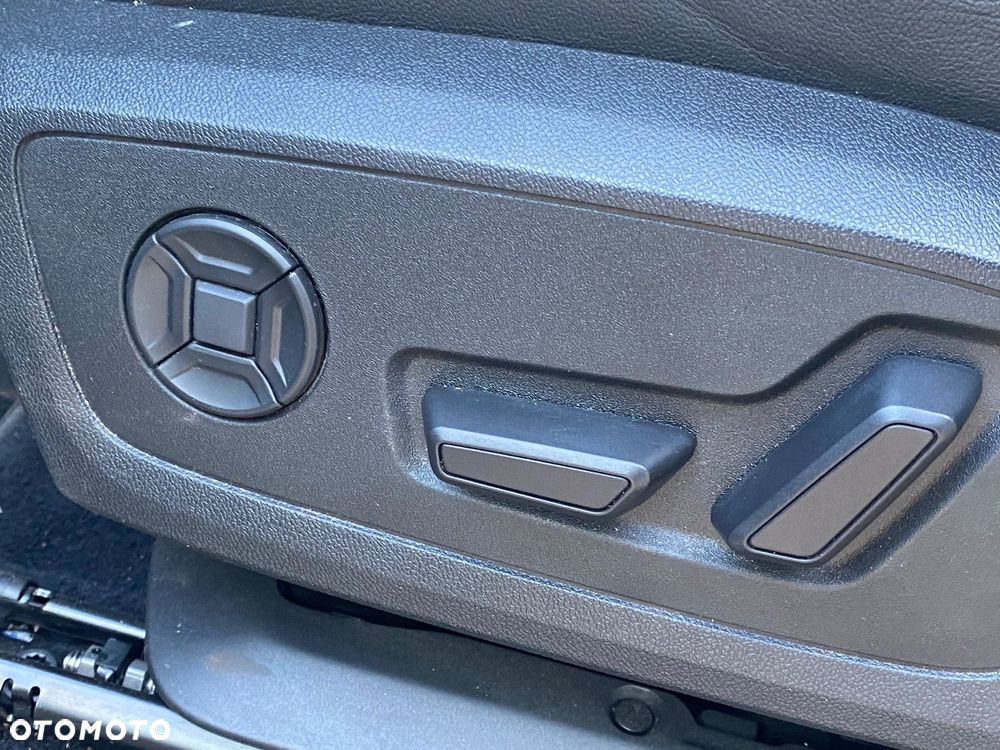 Audi Q4 Sportback e-tron 40 77kWh S Line - 28