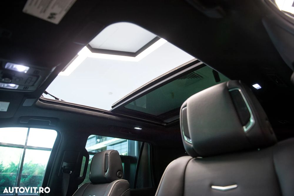 Cadillac Escalade - 14