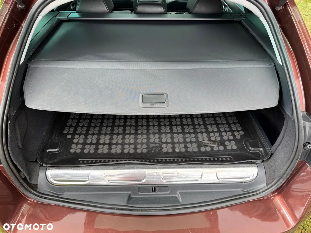 Peugeot 508 RXH 2.0 HDi HYbrid4 - 22