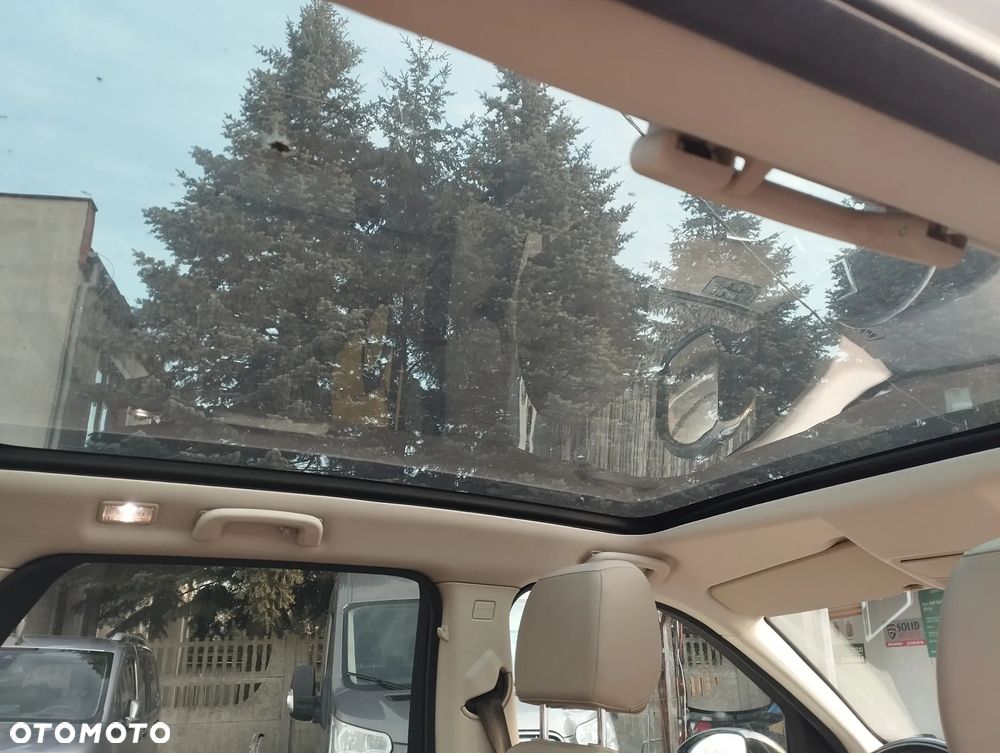 Land Rover Discovery Sport 2.0 Si4 HSE - 17