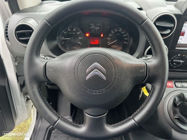 Citroën BERLINGO 3 LUG. C/GPS 100 CV - 11