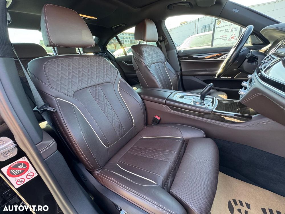 BMW Seria 7 730d xDrive - 17