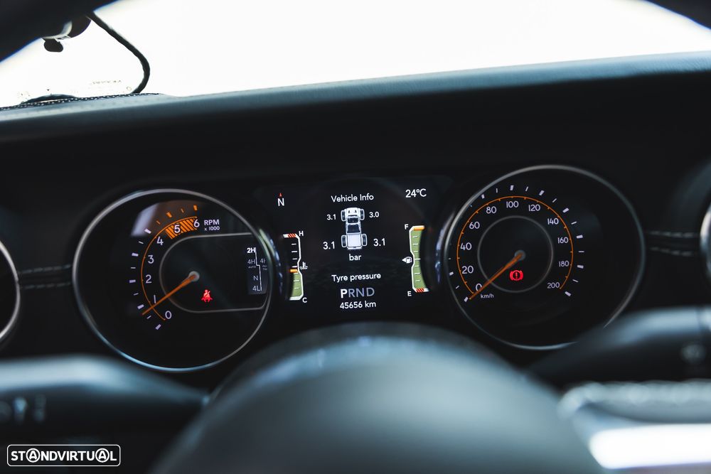 Jeep Gladiator 3.0 CRD Overland AT8 - 40