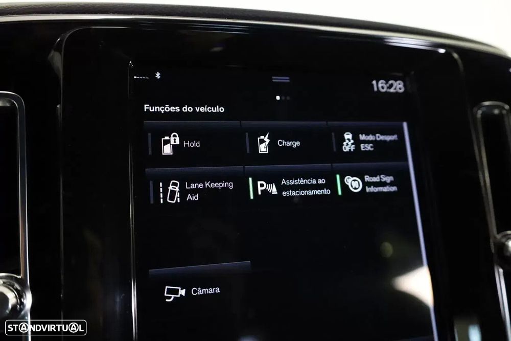 Volvo XC 40 1.5 T5 PHEV Momentum Plus - 42