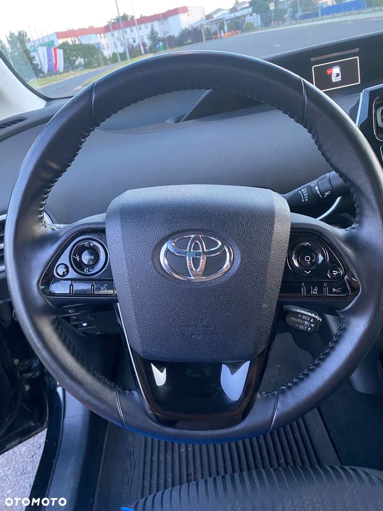 Toyota Prius - 18