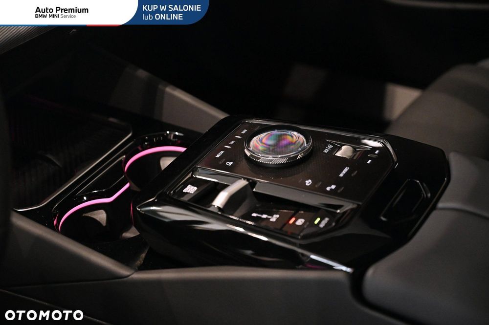 BMW Seria 5 520d xDrive mHEV M Sport - 12