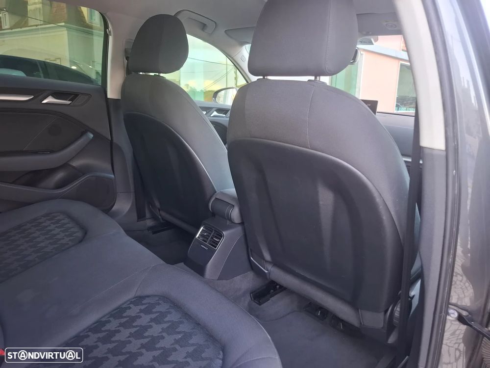 Audi A3 Limousine 1.6 TDI Advance - 41