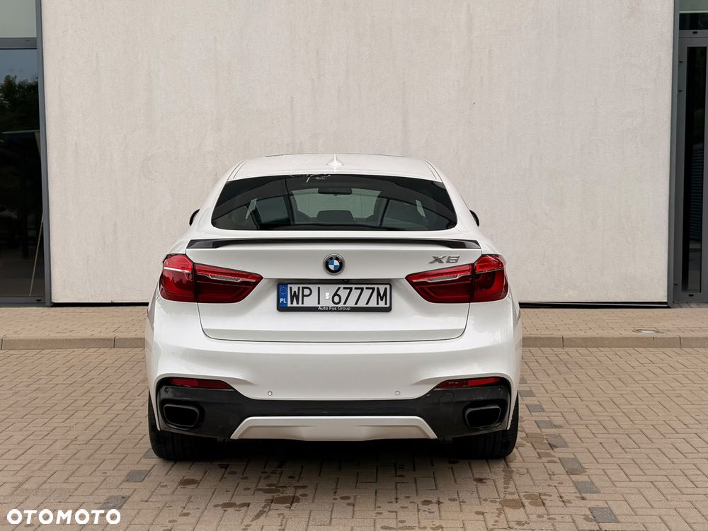 BMW X6 xDrive50i M Sport - 3