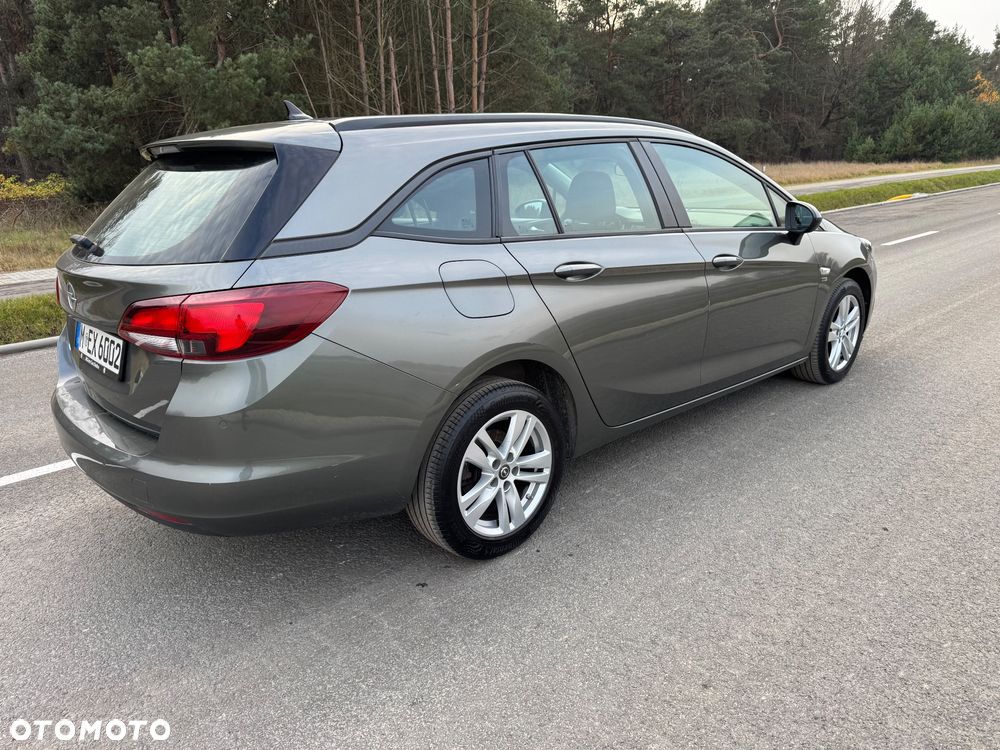 Opel Astra 1.4 Turbo 120 Jahre - 2