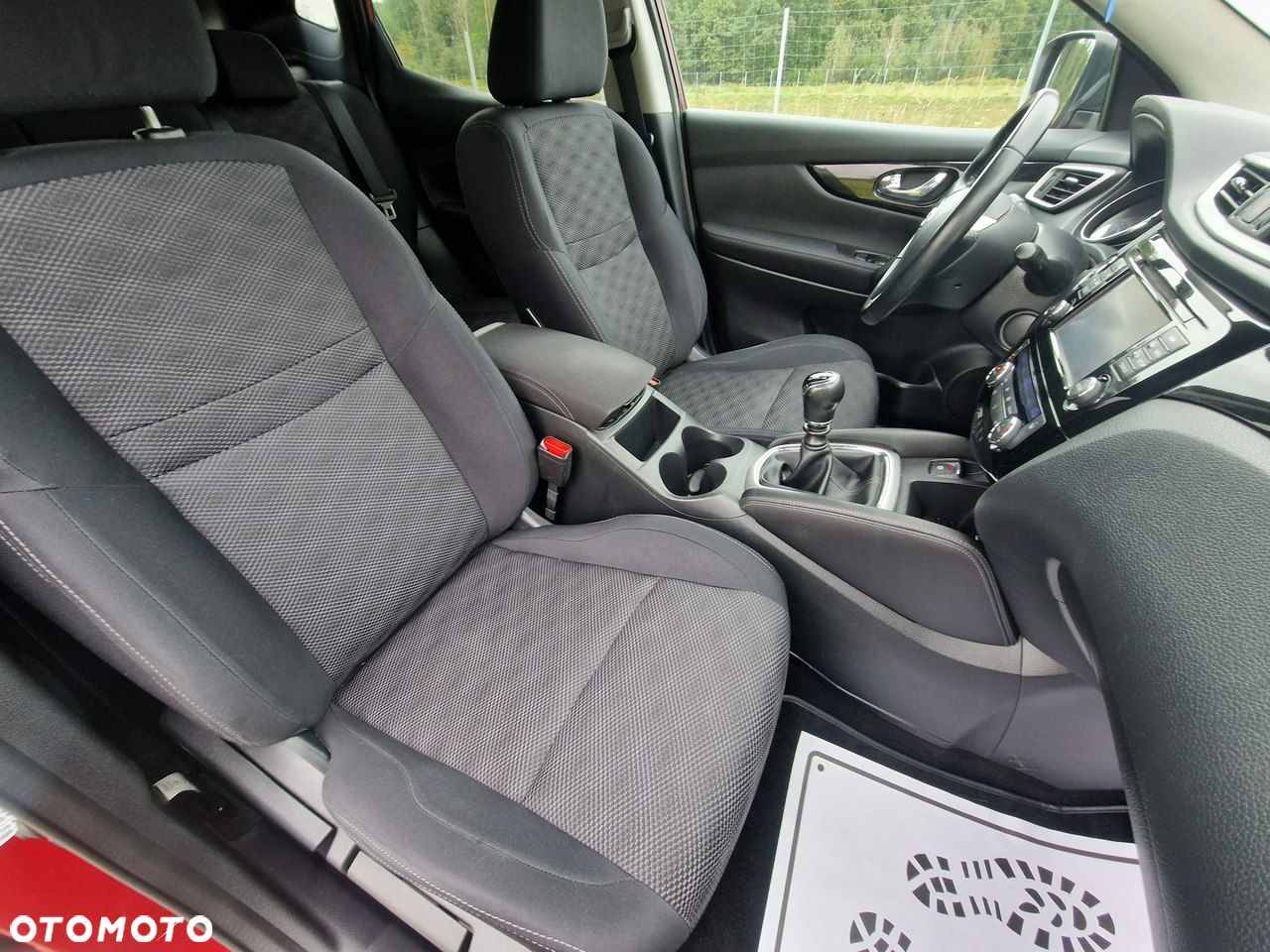 Nissan Qashqai - 10