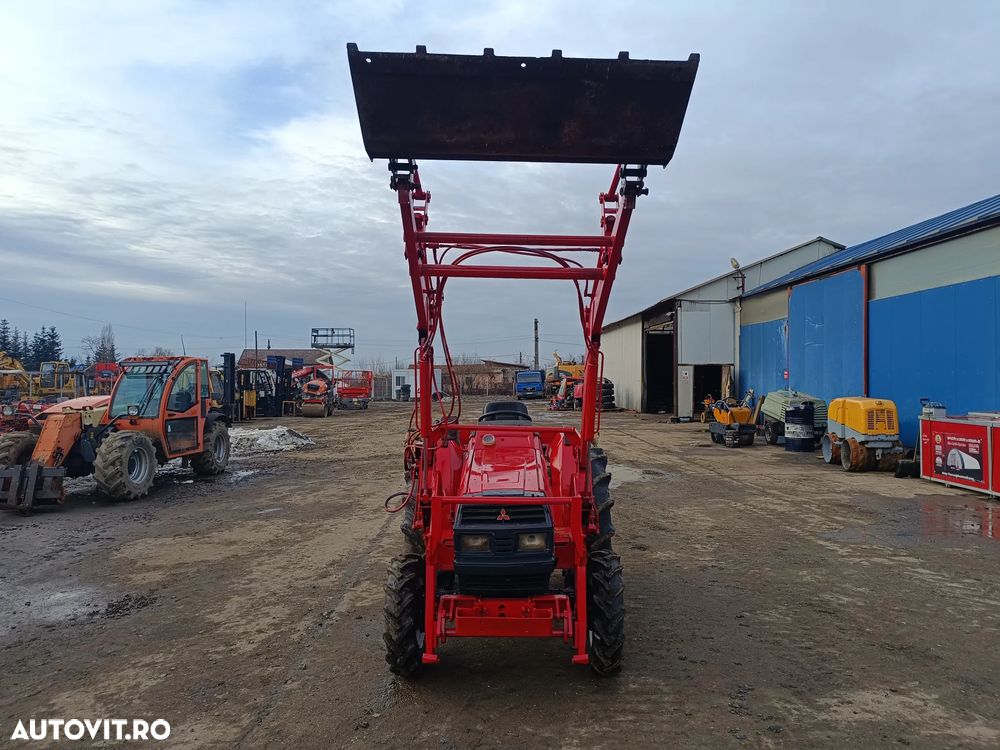 Mitsubishi MT24 - 4