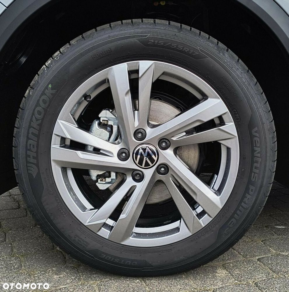 Volkswagen T-Roc - 23