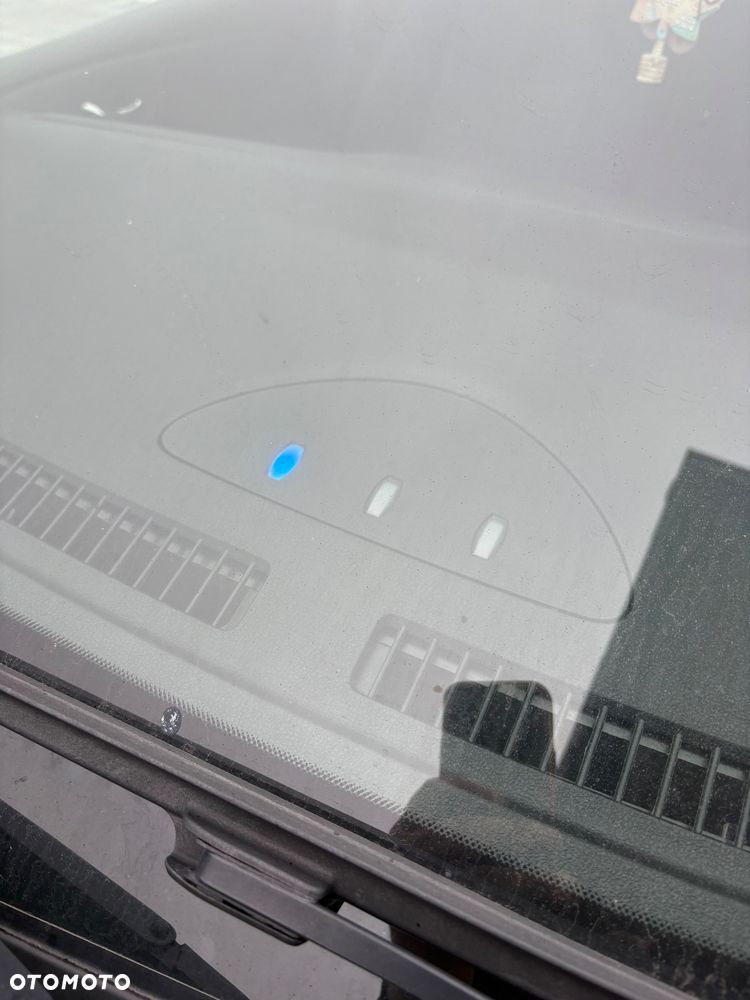 Nissan Leaf - 12
