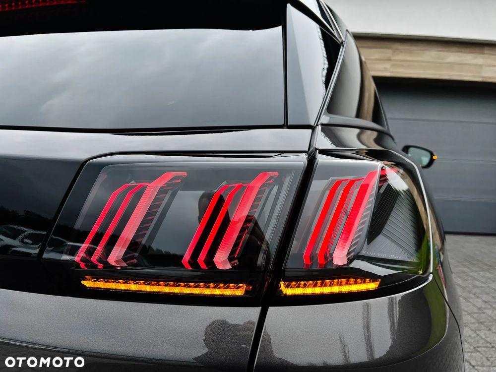 Peugeot 3008 1.2 PureTech Road Trip S&S - 15