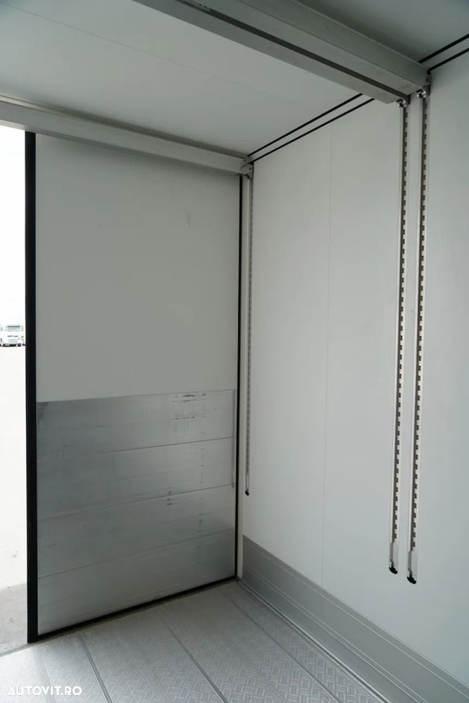 Schmitz Cargobull FRIGIDER / THERMO KING SLX 300 / DOPPELSTOCK / AXĂ RIDICATĂ / NEUTILIZAT - 21
