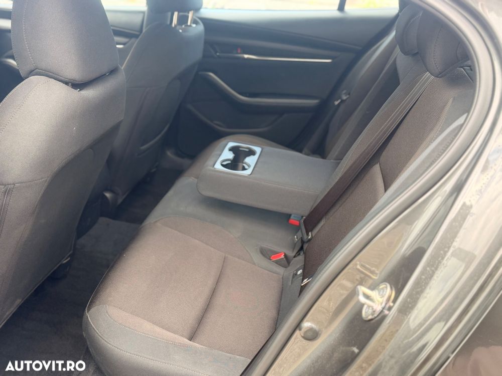 Mazda 3 e-Skyactiv G150 AT MHEV Exclusive-Line - 11