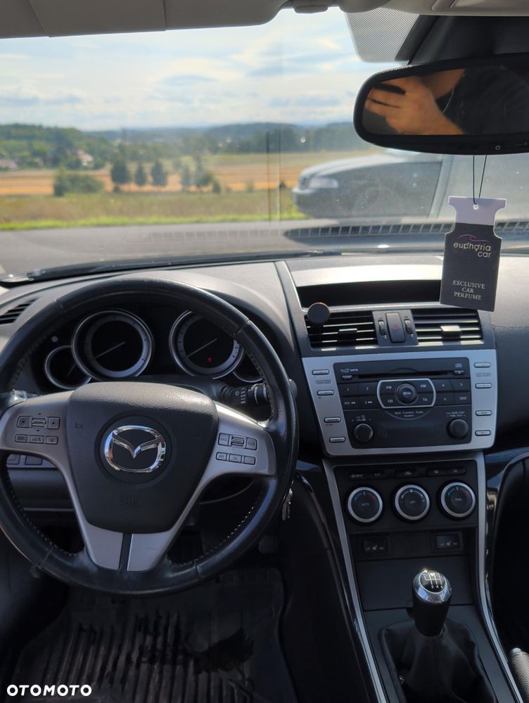Mazda 6 2.0 CD Exclusive + - 6
