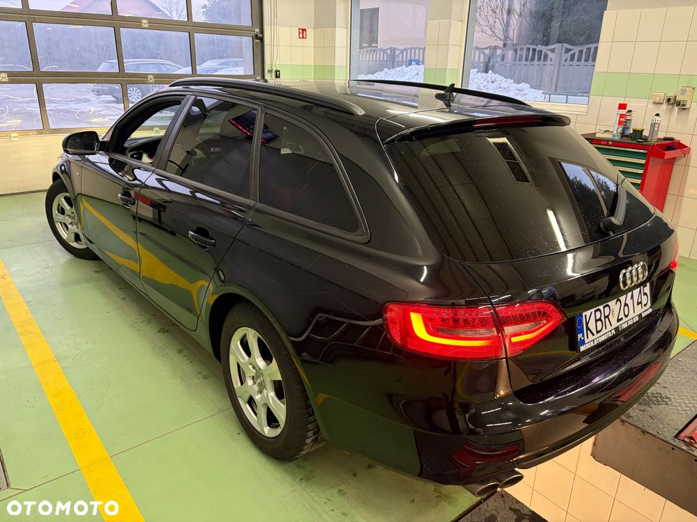 Audi A4 Avant 2.0 TDI DPF multitronic S line Sportpaket - 18