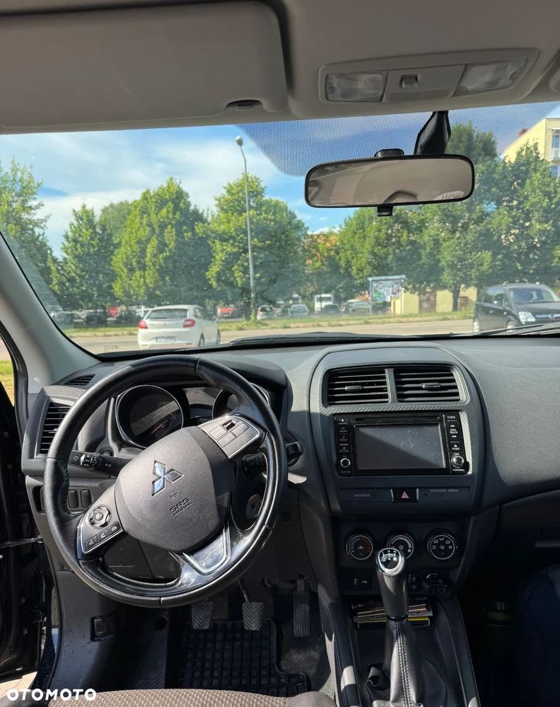 Mitsubishi ASX 2.0 Invite - 8