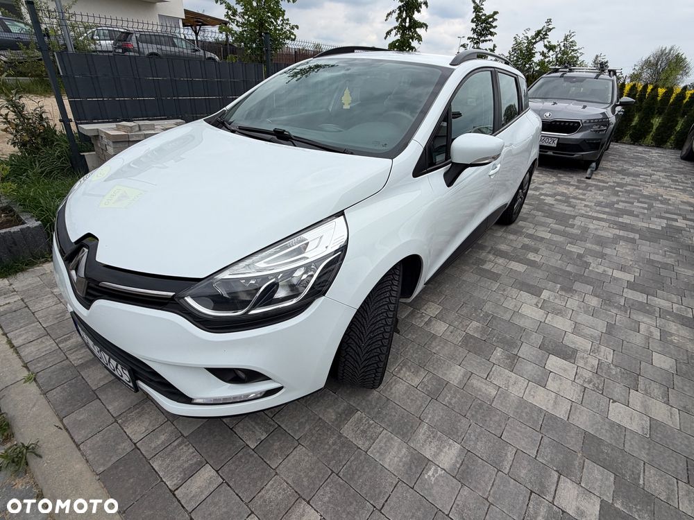 Renault Clio - 2