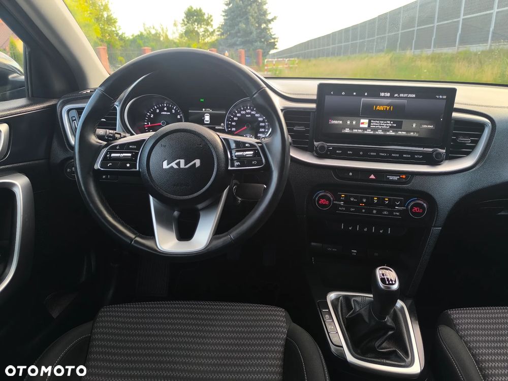 Kia Ceed 1.5 T-GDI OPF Spirit - 21