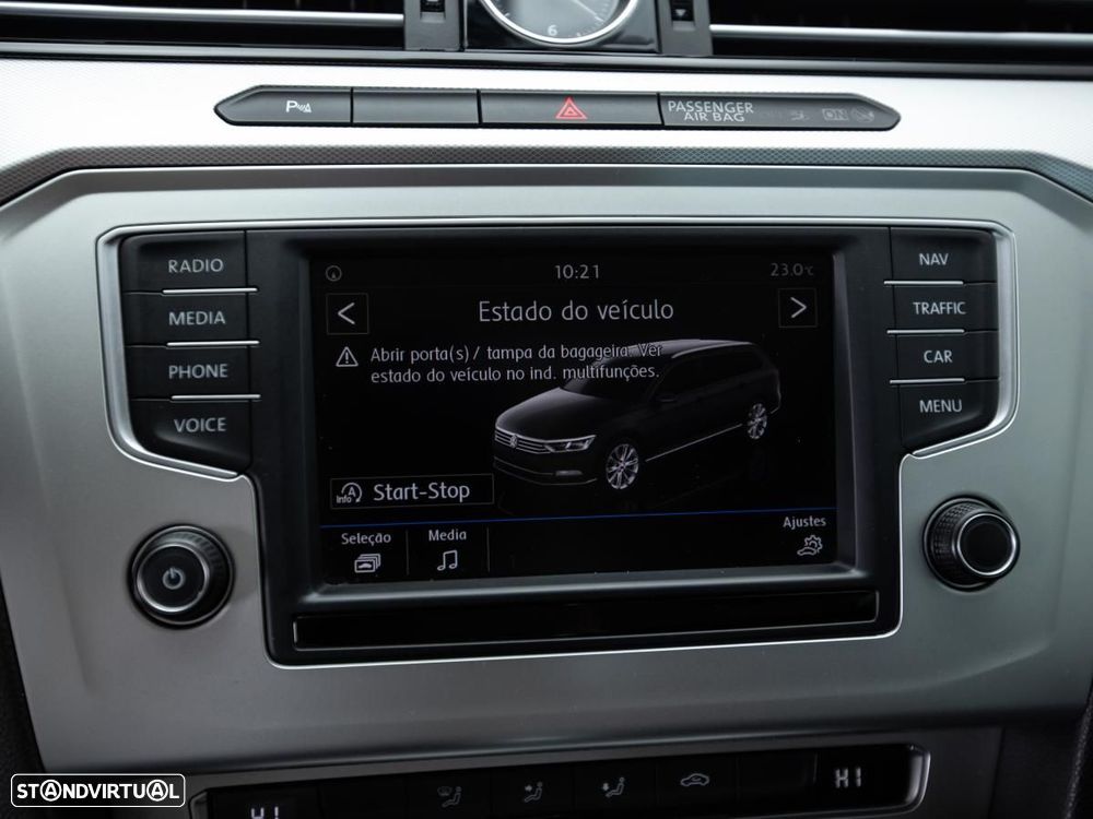 VW Passat Variant - 27