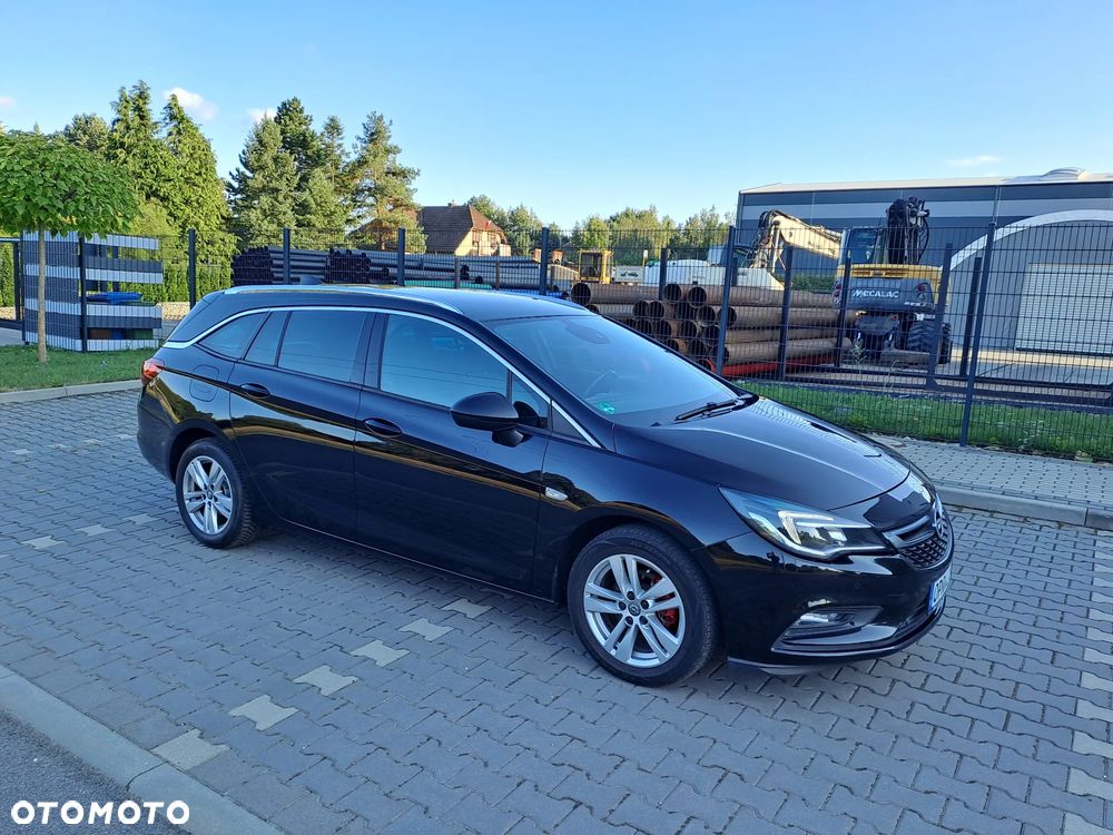 Opel Astra 1.4 Turbo Business - 2