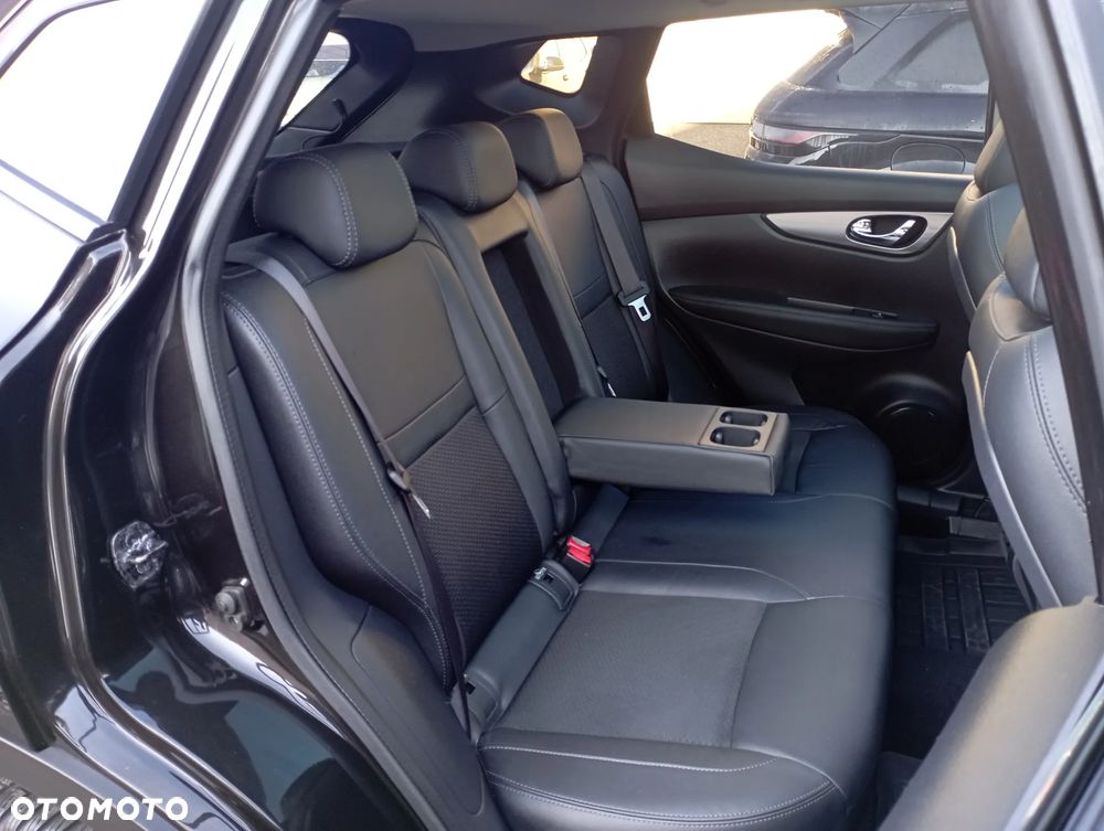 Nissan Qashqai - 11