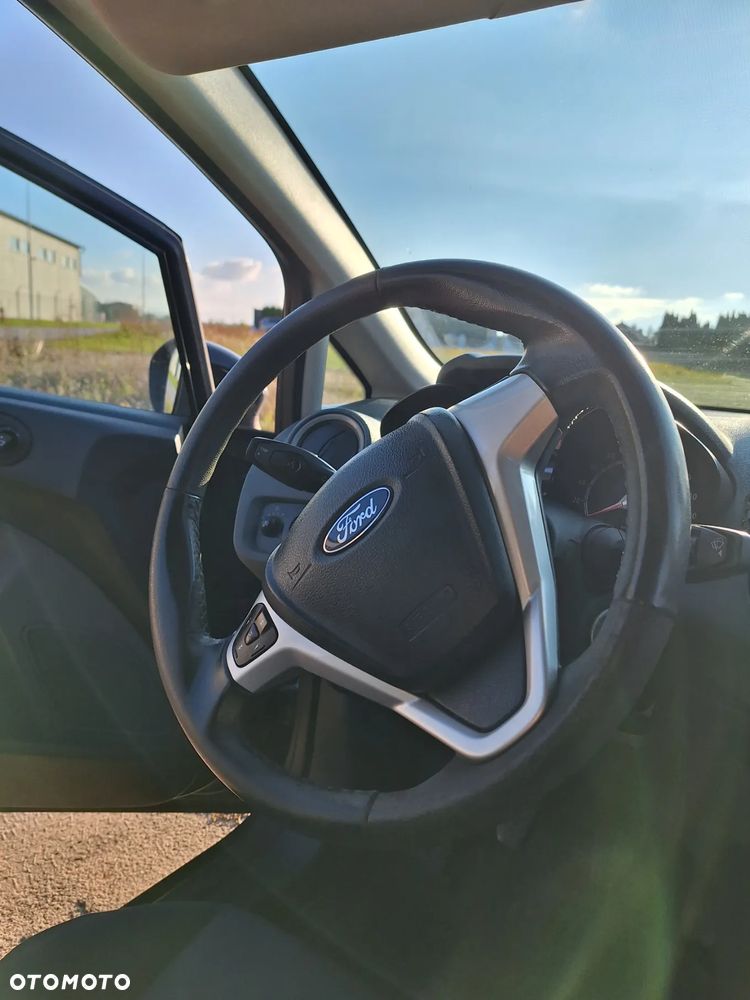 Ford Fiesta 1.6 TDCI Econetic - 14