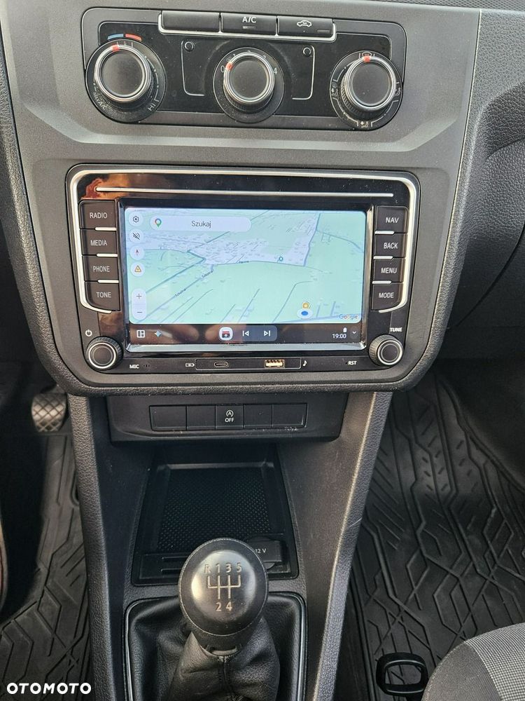Volkswagen Caddy - 9